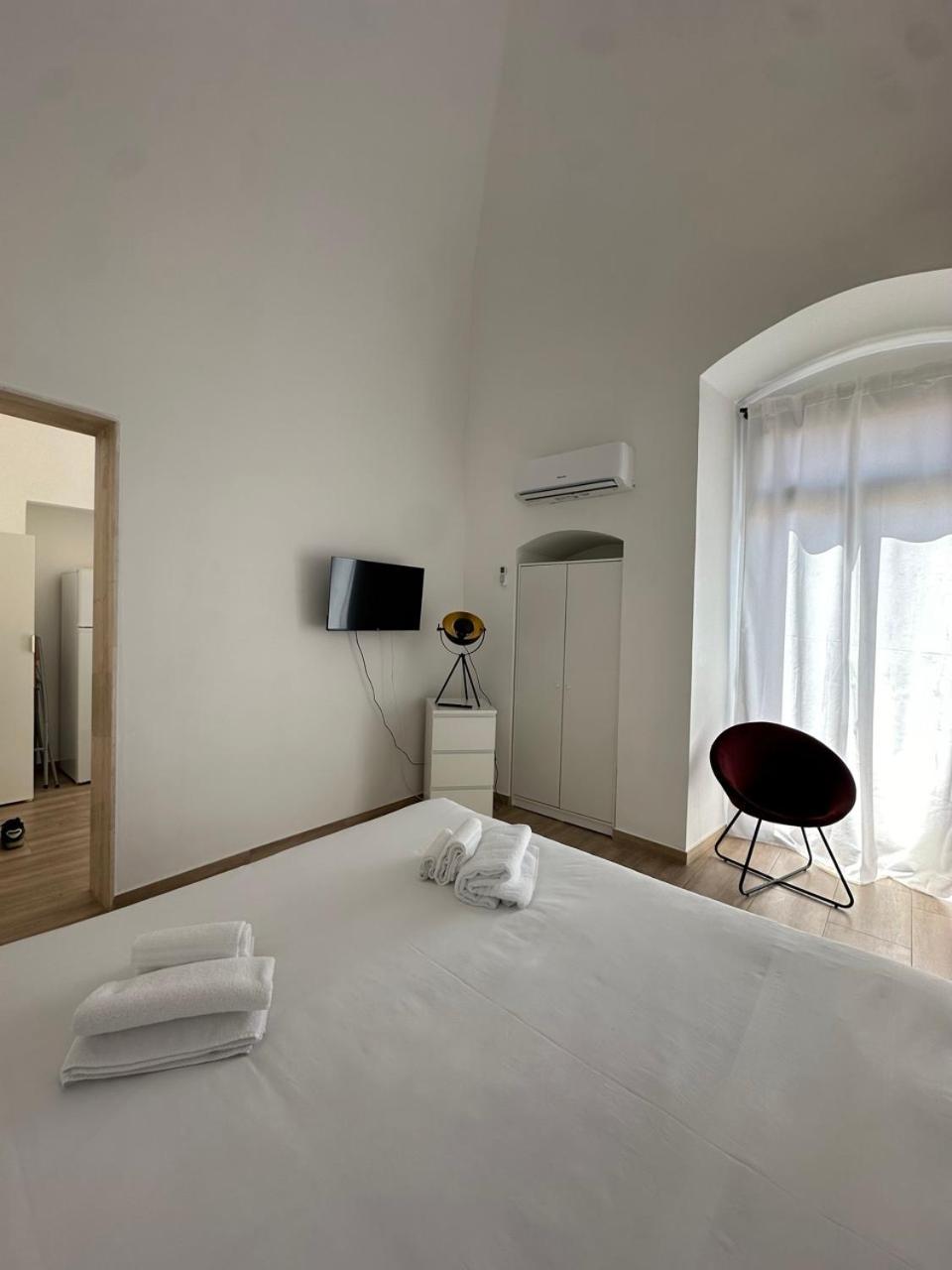 Casa Garruba 99 Apartment Bari Luaran gambar