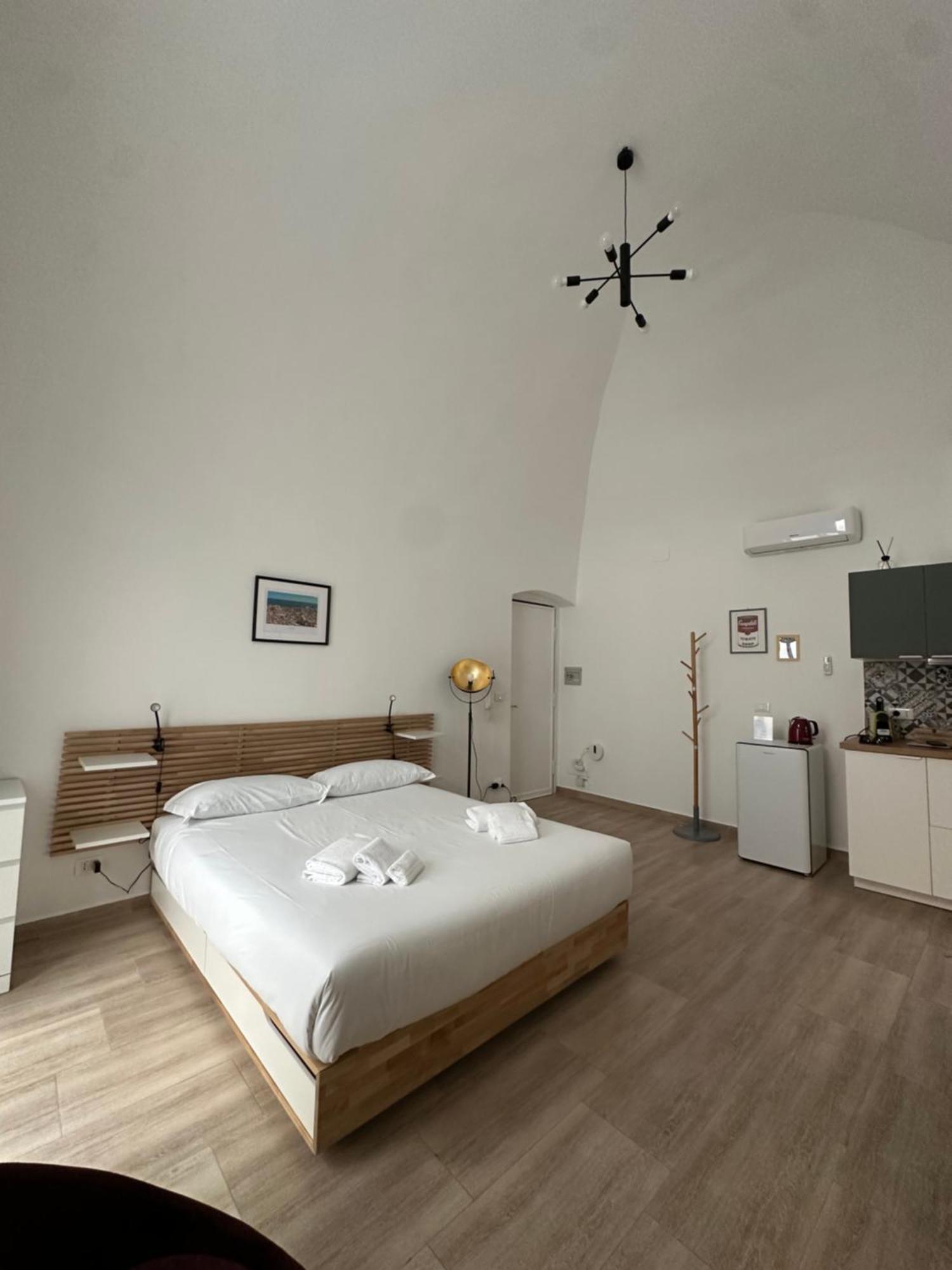 Casa Garruba 99 Apartment Bari Luaran gambar
